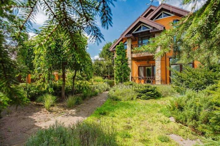 Продажа / Дом / ул. Столичне шосе, с. Чапаївка, 180м2 - фото 1