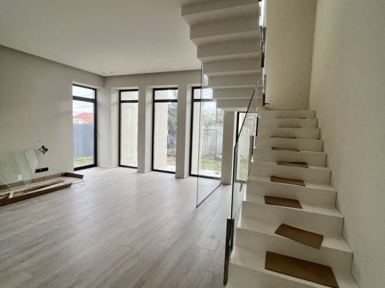 Продаж будинку в центрі. Ужгород