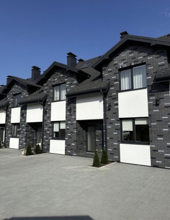 Продаж котеджу ! Ціна знижена/ - фото 1