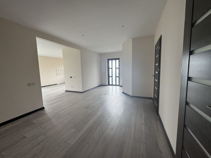 Продаж новобудови з ремонтом - фото 1