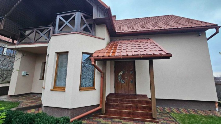 Продаж приватного будинку в районі Червениця - фото 1