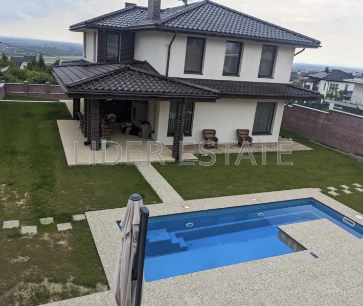 Продаж неймовірного будинку в Ужгороді! - фото 1