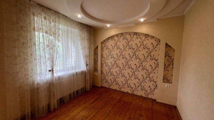 Будинок 4 кімнати ремонт газ світло 10 соток - фото 1