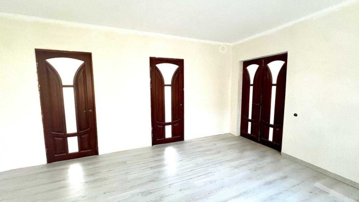 Будинок ремонт 4 кімнати газ світло 5 соток Ближнє старе місто - фото 1