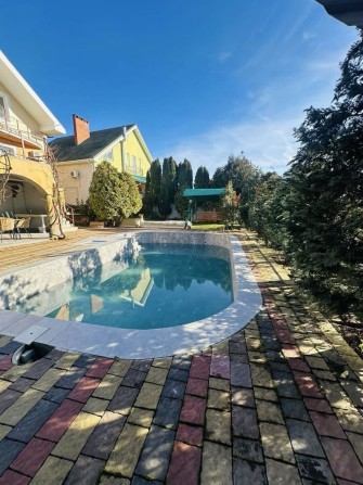 Елітний район. Будинок під комерцію або для власного проживання. - фото 1