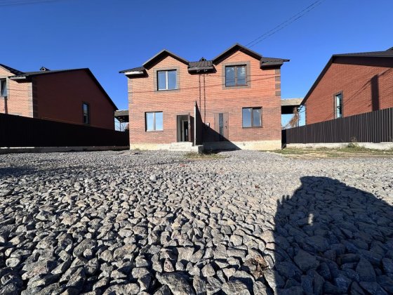 Продам дуплекс поряд зупинка та школа Винница