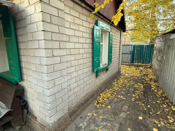 Продам будинок на лівому березі Днепр