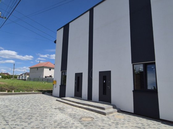 ТОП! Кутовий дуплекс, місто, центральне  водопостачання, поруч ВСЕ! Винница