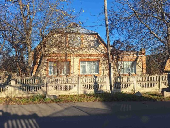 (5) Продам будинок на Замості 6910 Вінниця