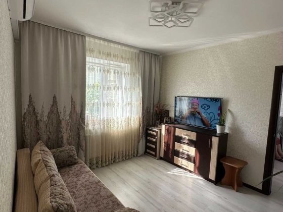 Продаж частини будинку з якісним ремонтом на Замості 2486 Винница