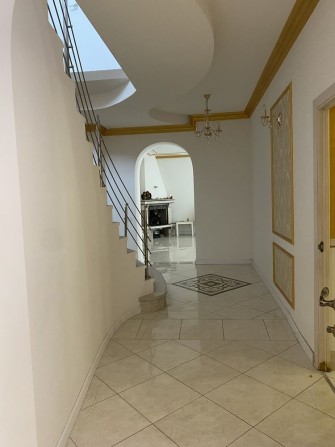 Продам будинок 450 м2. З бомбосховищем - фото 1