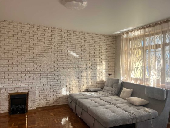 Продам Дом на.Гагарина (ул.Динамо) 3эт.380кв.м. с мебелью Днепр