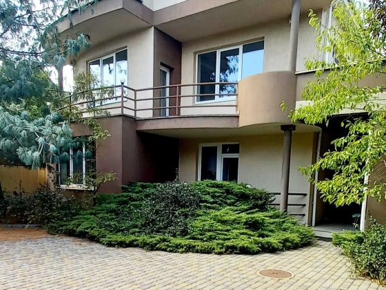 Продаж будинку під офіс / бізнес в Ужгороді Ужгород