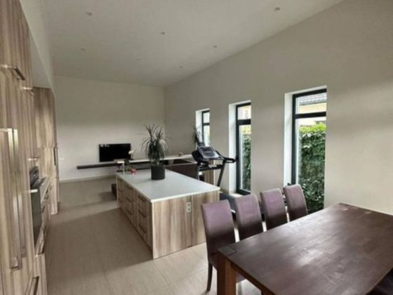 Продається якісний  3-х кімнатний будинок,Ужгород Ужгород