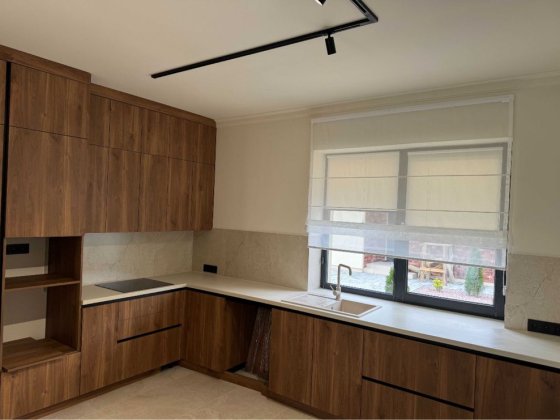 Продаж котеджа з ремонтом Ужгород