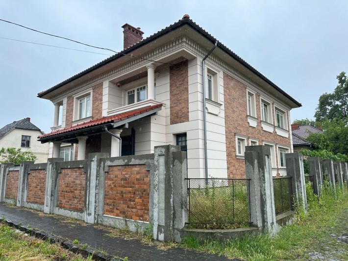 Продаж будинку в престижному р-н/ пл. Лаборця - фото 1