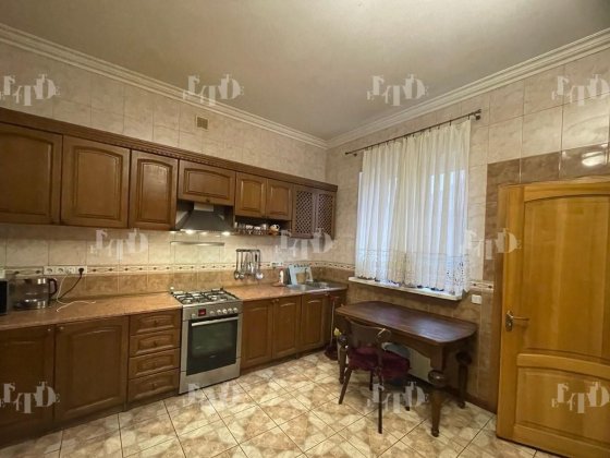 БЕЗ КОМІСІЇ! Продам 2-поверховий будинок, Деснянський р-н OM Киев