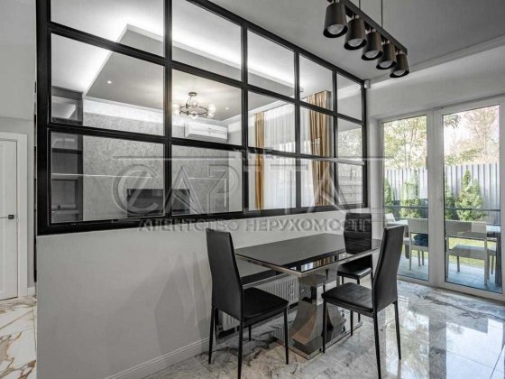 Продаж / Таунхаус / 120 м2 / Дарницький район / вул. Святищенська Киев