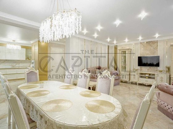 Цегляний будинок 250 м² з новим ремонтом, Осокорки. Київ