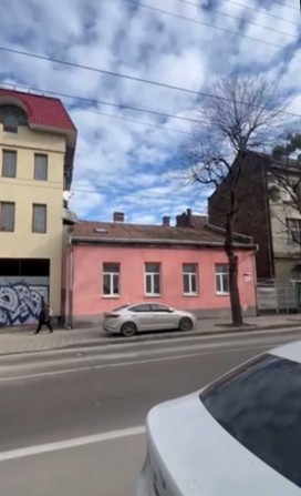 Продам частину будинок. Львів. Вулиця Зелена. Ближній центр. - фото 1