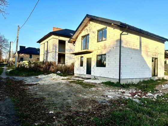 Продаж окремостоячого будинку Шевченківський район м. Львів,  урочище Львів