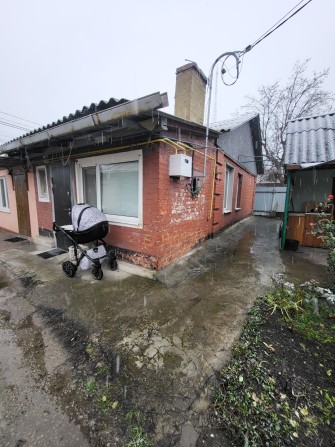 Продам частину будинку р-он  Шкільний - фото 1