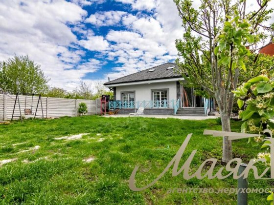 Продажа дома с ремонтом 270м2 на Осокорках Киев