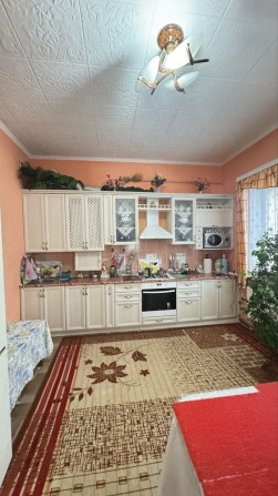 Продається 2 будинки на 1 земельній ділянці - фото 1