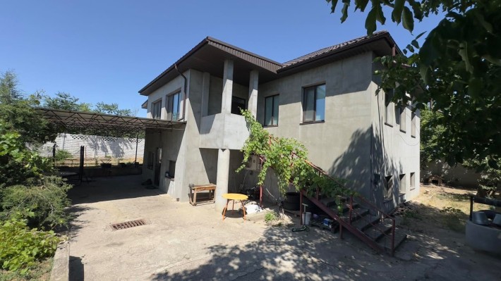 Продаж просторого двоповерхового будинку в Варварівці (л1) - фото 1