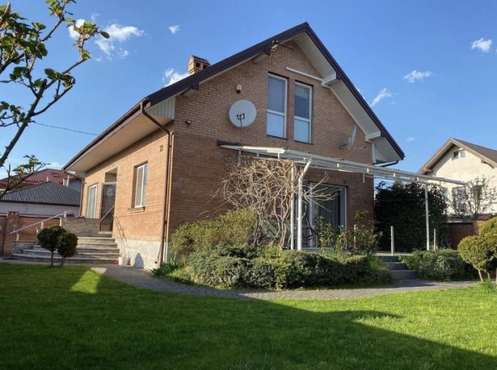 Будинок-котеджного типу, р-н Левандівка - фото 1