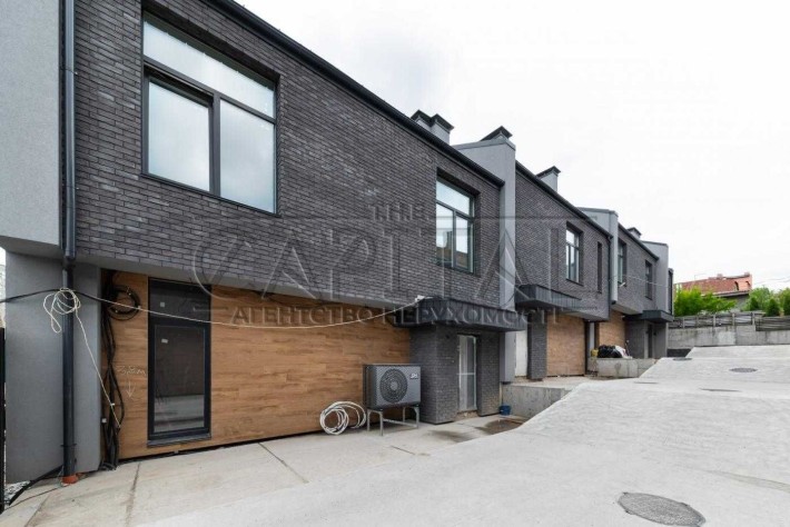 Продаж таунхаусу, Голосіївський р-н, Деміївка - фото 1