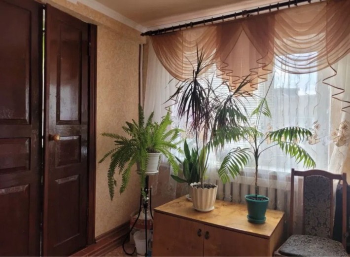 Продам чудову половину будинку - 3 спальні на Кущівці . - фото 1