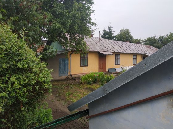 Продаж будинку з земельною ділянкою 10 соток Львів