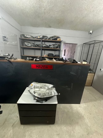 Оренда гаражного боксу з підйомником + 1,5 га території, охорона - фото 1