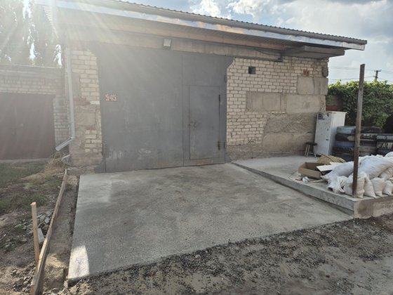 Гараж біля резинового базару Біла Церква