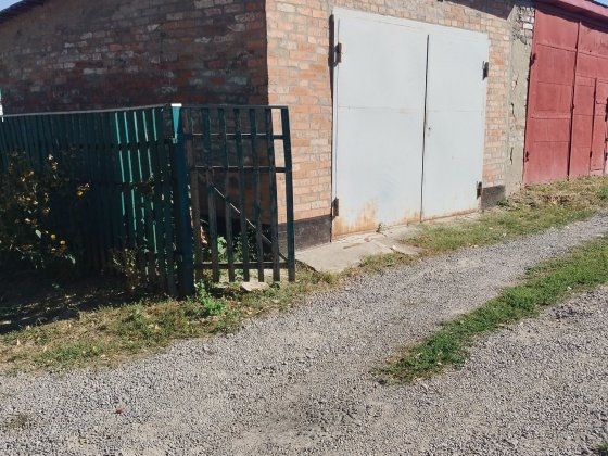 Здам гараж в центрі міста.