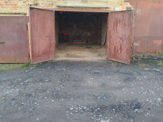 Здам гараж на Профспілковій (БМВ центр)