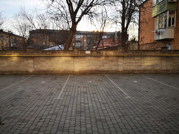 Оренда паркомісця в центрі м.Рівне - фото 1