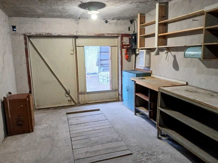 Оренда гаража автокооп Будівельник з оглядовою ямою р-н "Азот" - фото 1