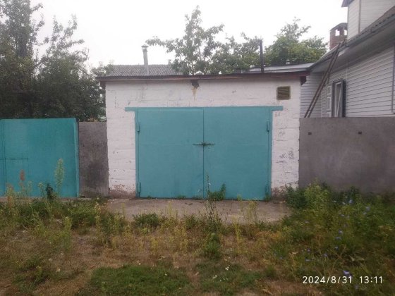 Сдам  гараж в районе рынка Нива (частный сектор) Чернигов