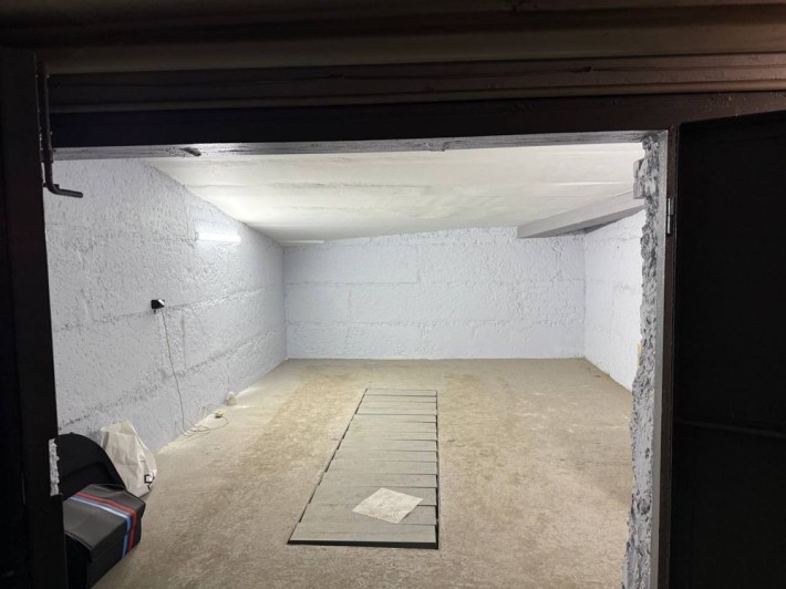 Сдам гараж в автогаражному комплексі , Узвіз Крутогірний 14 - фото 1