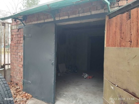 Гараж на шестой Победе