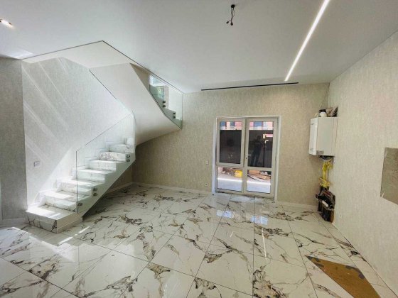 Продаж дуплексу з ремонтом у дуже хорошій локації, Старе місто! Вінниця