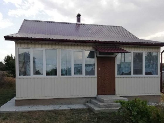 Продаю дом с хорошим ремонтом и техникой. Корениха. Николаев