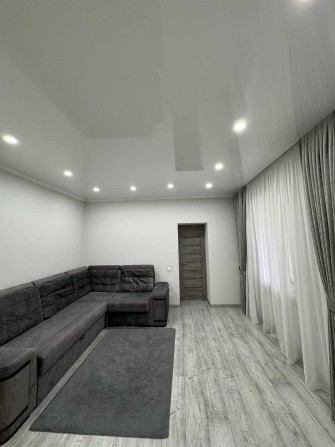 Ниже рынка! 10-ст.Б. Фонтана! Дом в закрытом кооперативе !! - фото 1