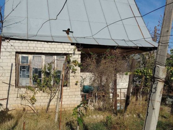 Продається дача із ділянкою 10 соток Сады 4. Миколаїв