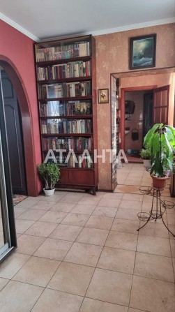 Дом на Слободке, 9соток земли,со всеми документами! - фото 1