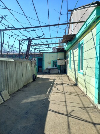 Продам дом , интересен под бизнес, Ленпоселок - фото 1