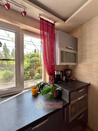 Продам 2-х этажный современный дом  в черте города - фото 1