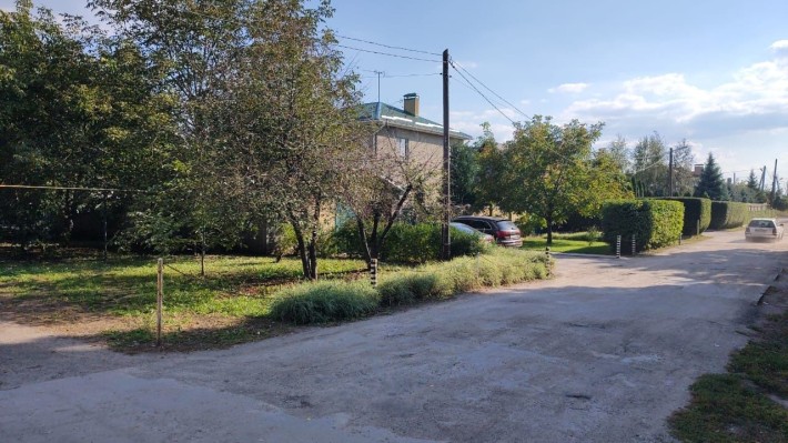 Будинок 200 м² з ремонтом, гараж та окрема будівля 40 м². Без посередн - фото 1